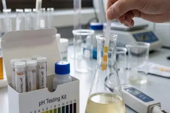 Warum pH-Wert und EC für den Cannabisanbau entscheidend sind (Messen und Anpassen)